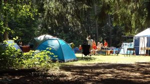 תמונה להמחשה של קמפינג בטבע