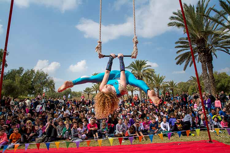 קרקס ירוק על המים פארק הבשור
