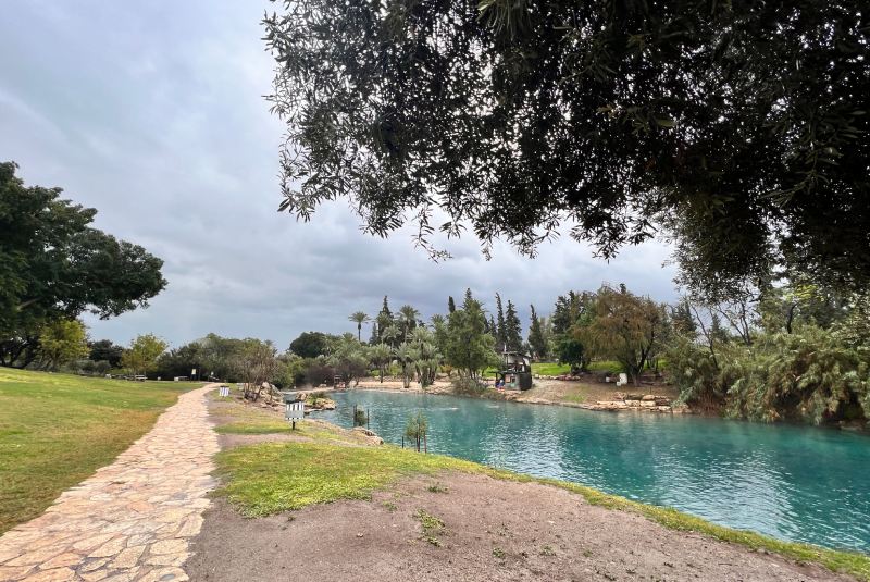 סחנה גן השלושה, קמפינג גן השלושה